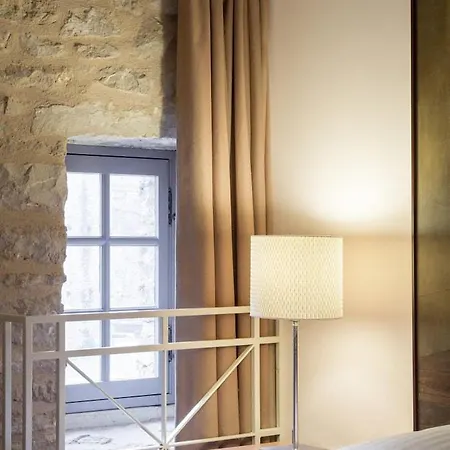 Le Chateau De 4* Седан