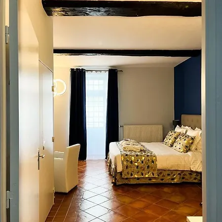 Отель Le Chateau De