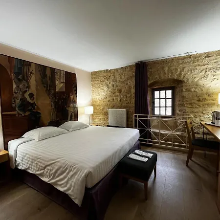 Le Chateau De Hotel 4*