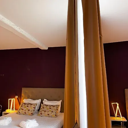 Le Chateau De 4*