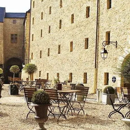 Отель Le Chateau De