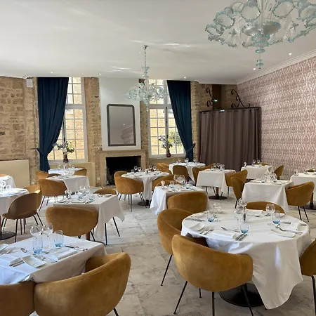Le Château De Hotel 4*