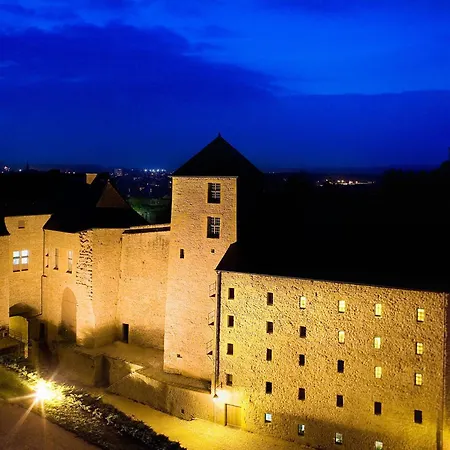 Le Chateau De Hotel Sedan