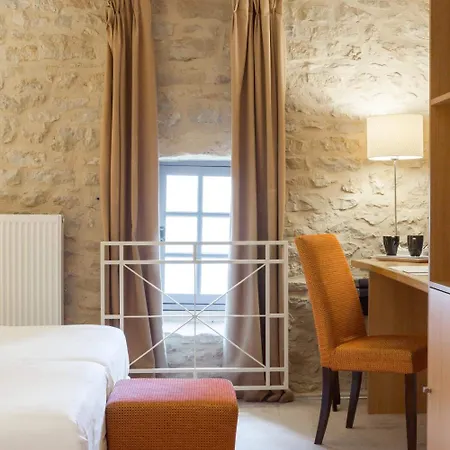 Le Chateau De Отель 4*