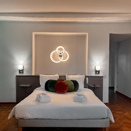 Le Chateau De 4* Седан