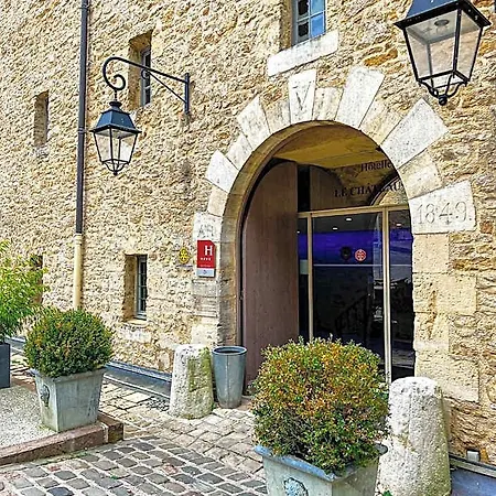 Отель Le Chateau De 4*