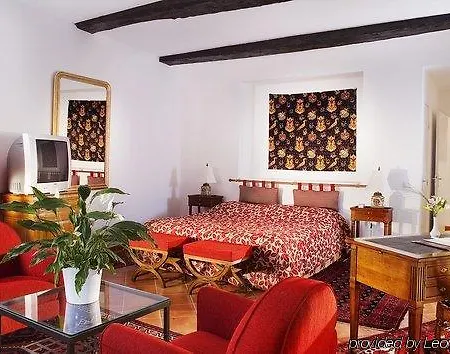 Le Château De Hotel 4*