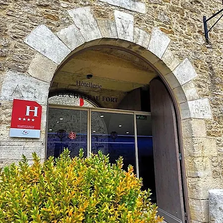 Le Chateau De Hotel 4*