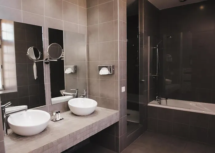 Le Chateau De Otel 4*