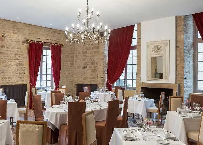 Le Chateau De 4* Sedan